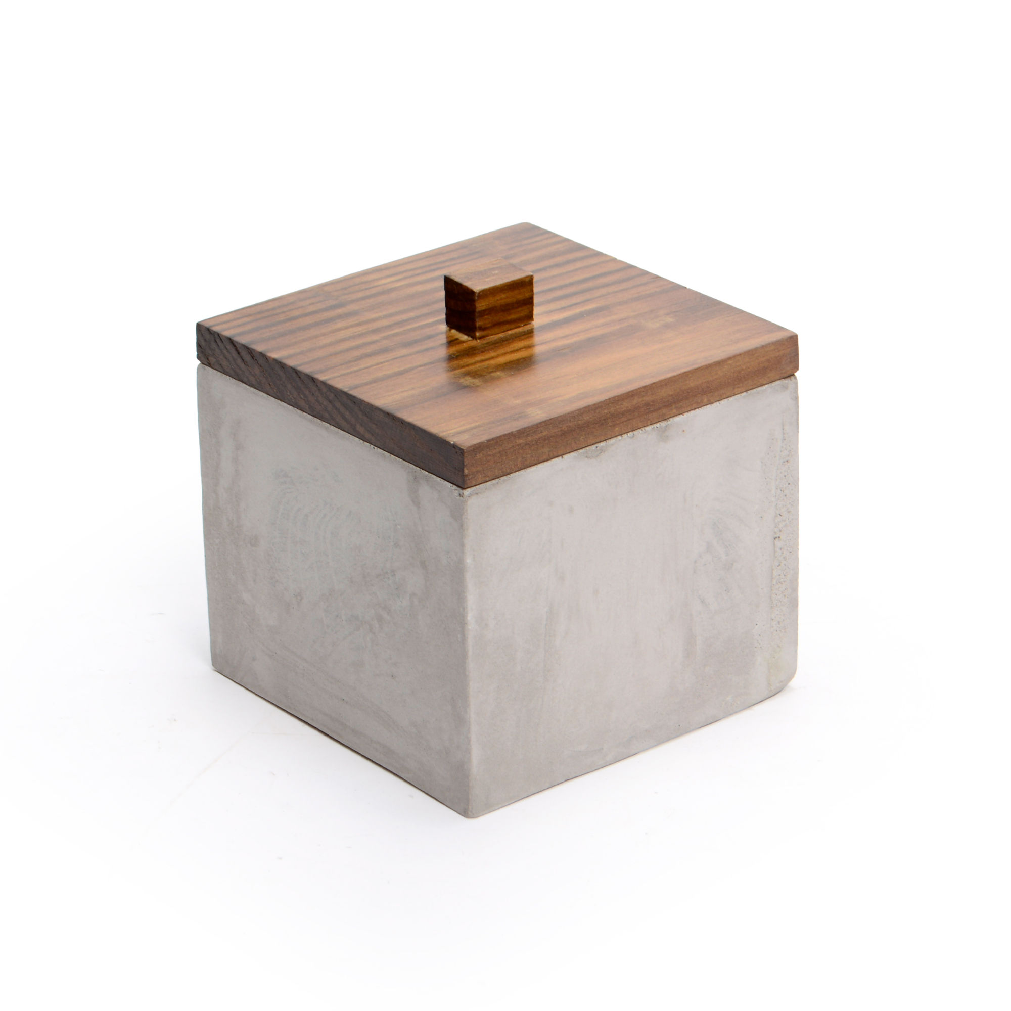 Caixa de concreto Quadrada Pequena